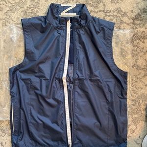 NWT Zero Restriction Cloud Golf Vest Full Zip Navy